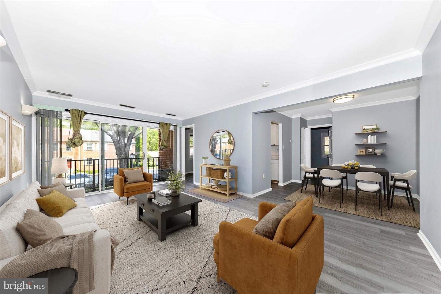 884 College Parkway #201, Rockville