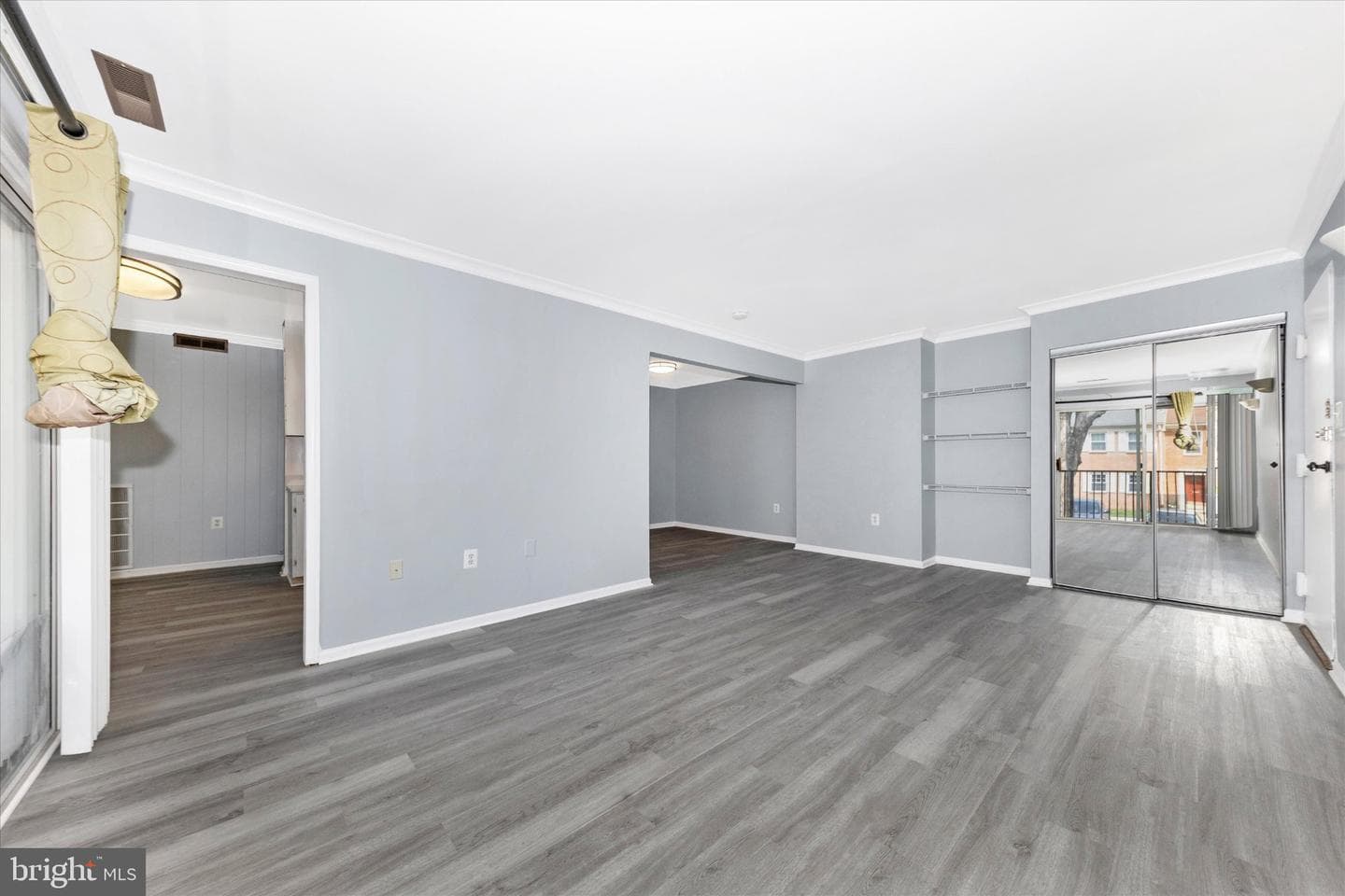 884 College Parkway #201 photo 10