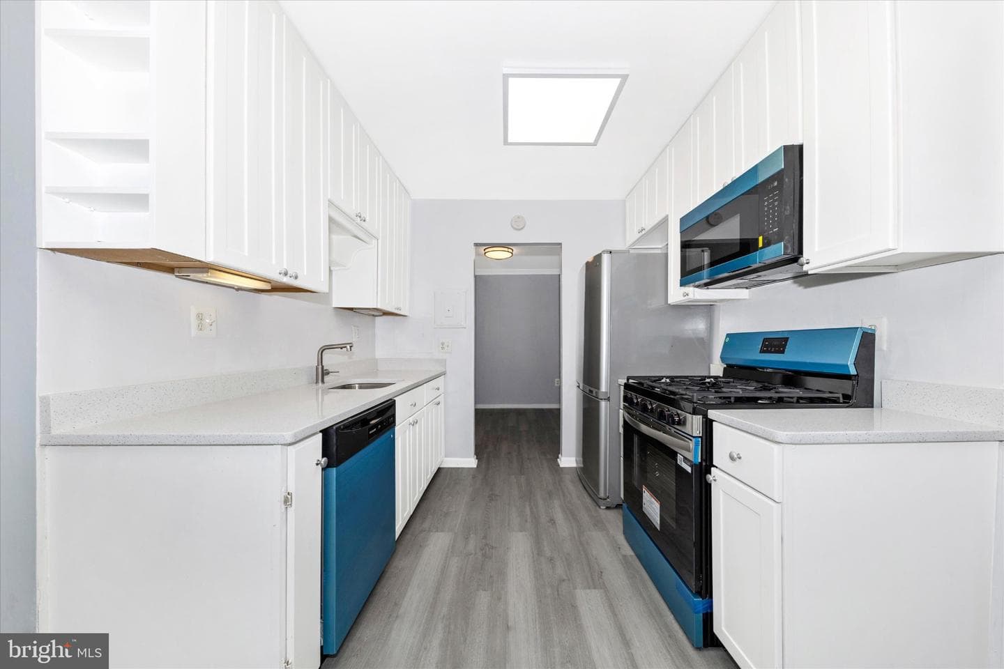 884 College Parkway #201 photo 12