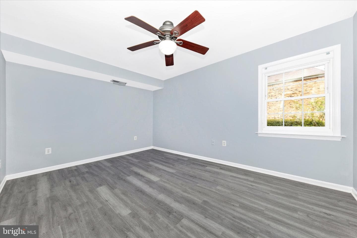 884 College Parkway #201 photo 23