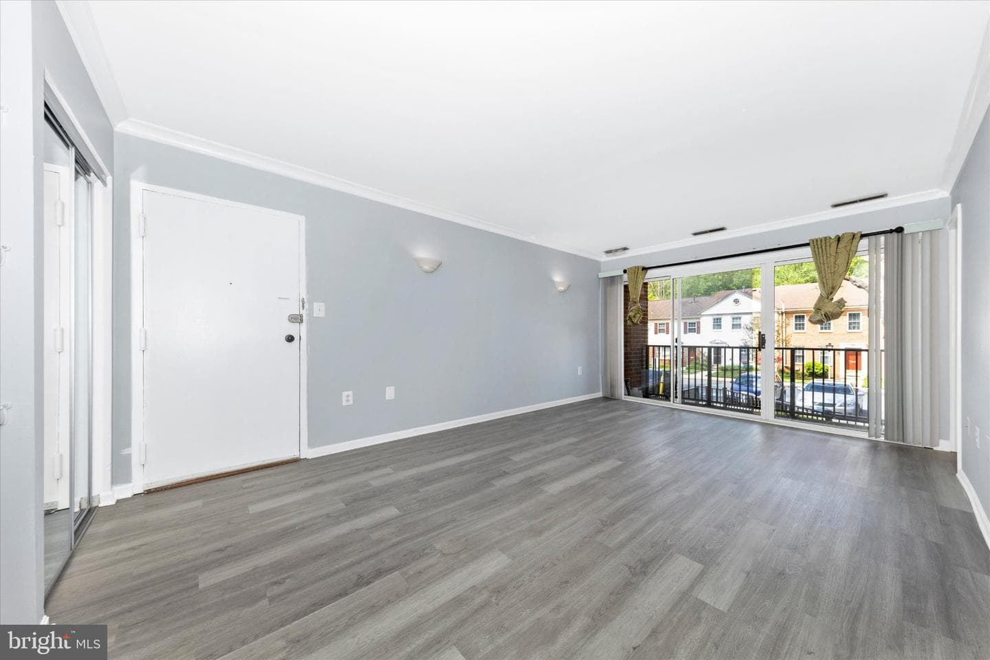 884 College Parkway #201 photo 7