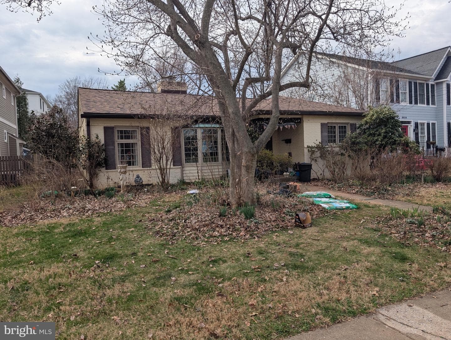 8932 Bradmoor Drive photo 2