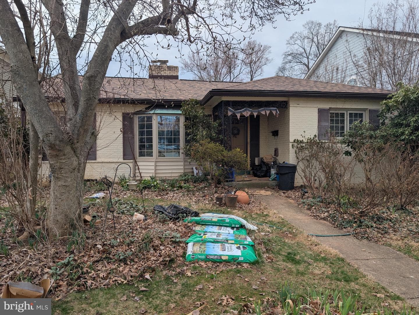 8932 Bradmoor Drive photo 3