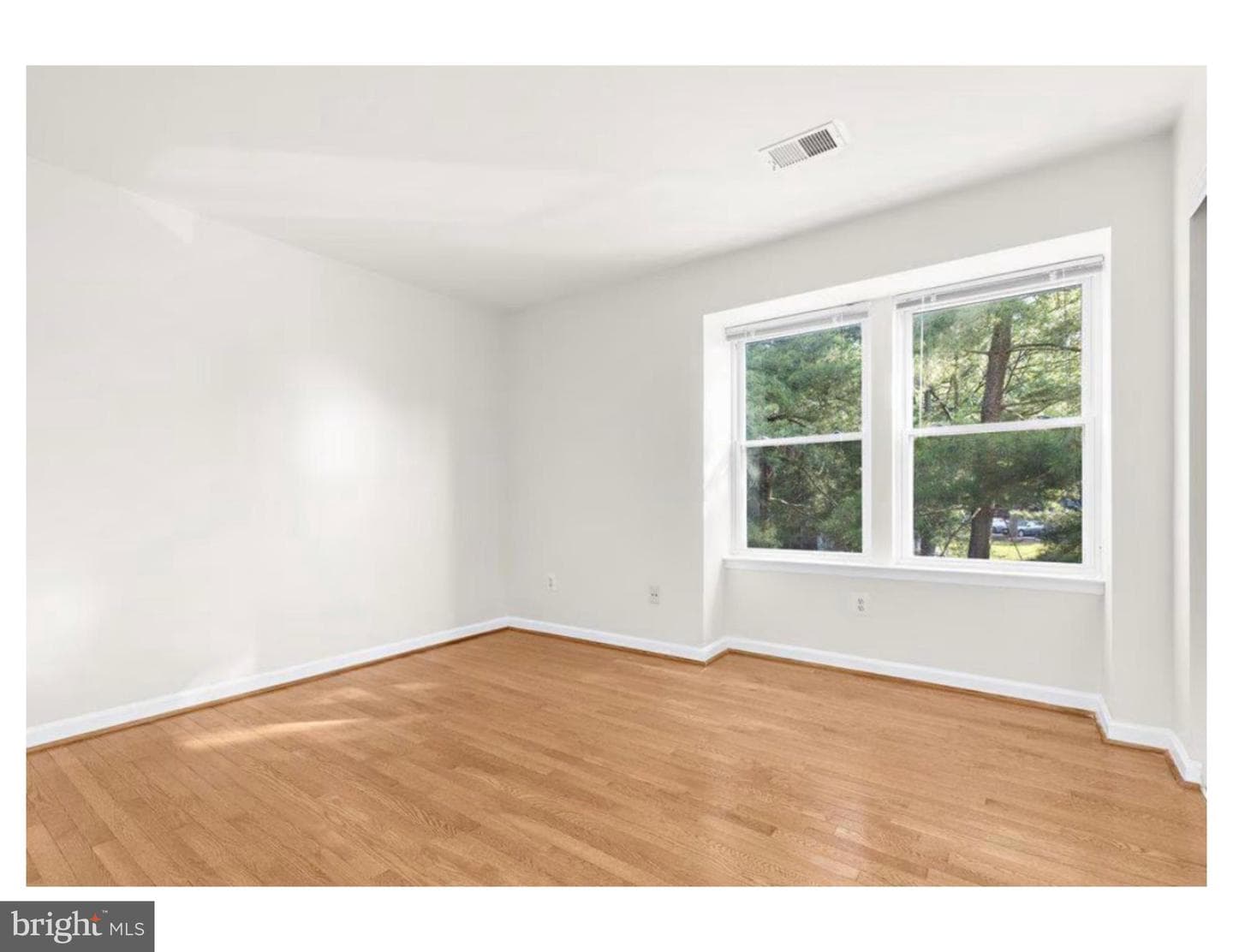 3323 Sir Thomas Drive #3-A-32 photo 15