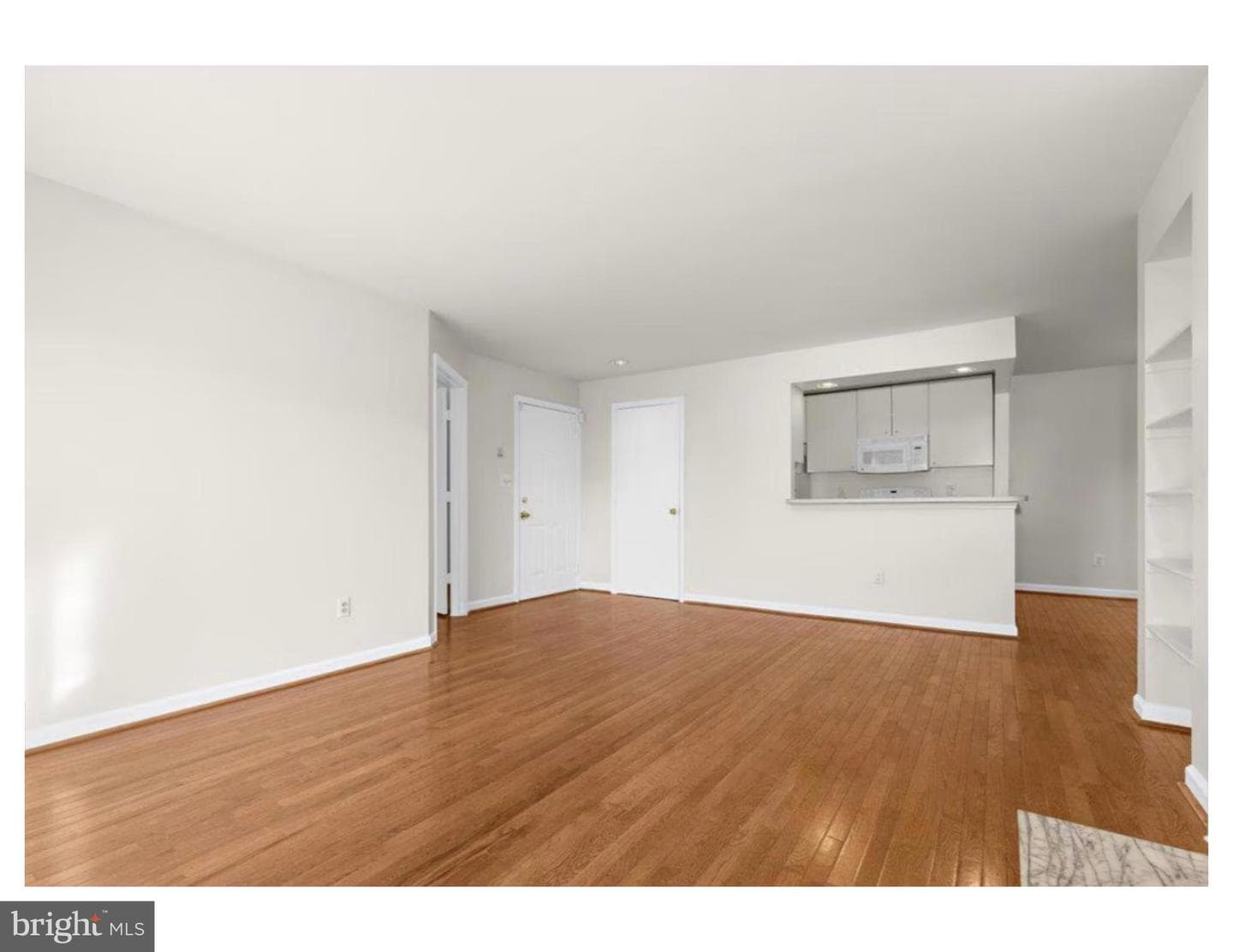 3323 Sir Thomas Drive #3-A-32 photo 16