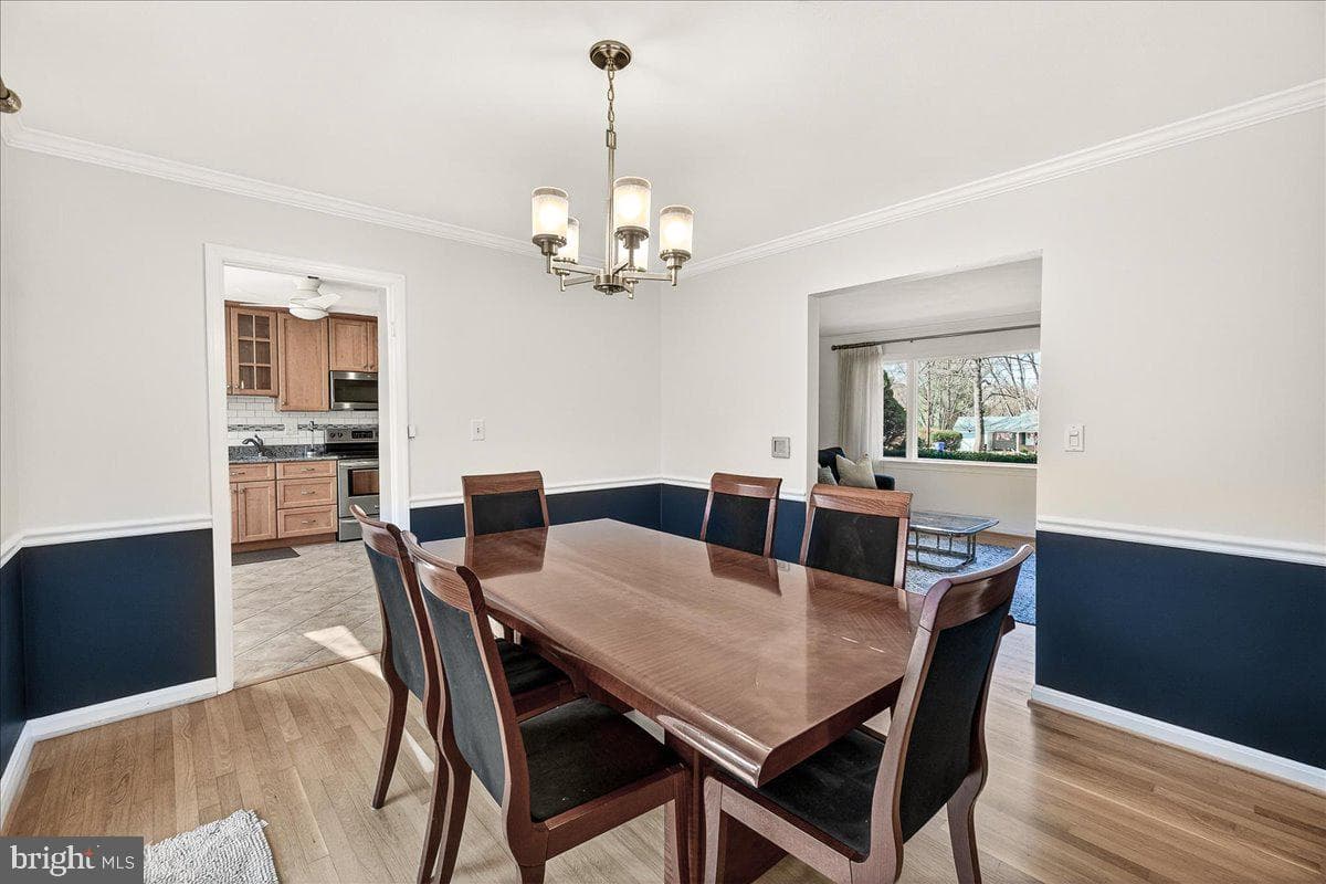 19005 Plummer Drive photo 14
