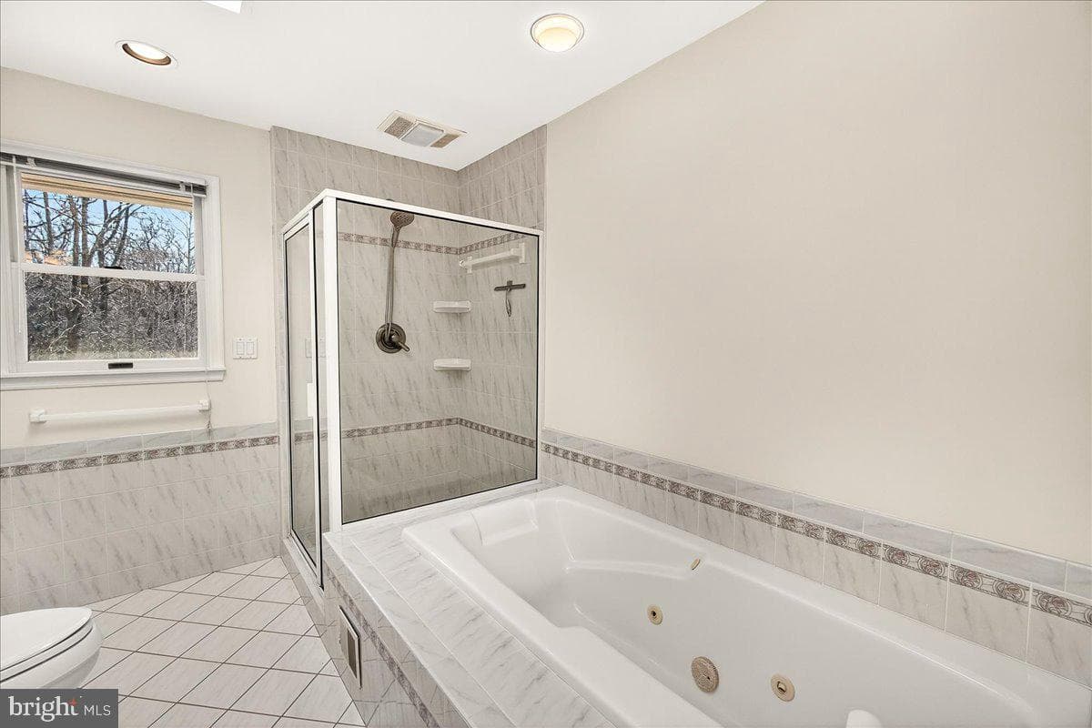 19005 Plummer Drive photo 27