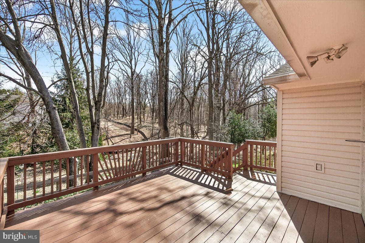 19005 Plummer Drive photo 40
