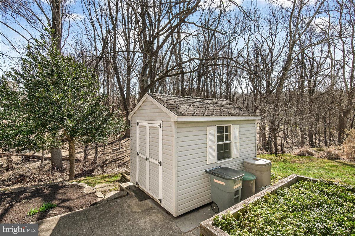 19005 Plummer Drive photo 51