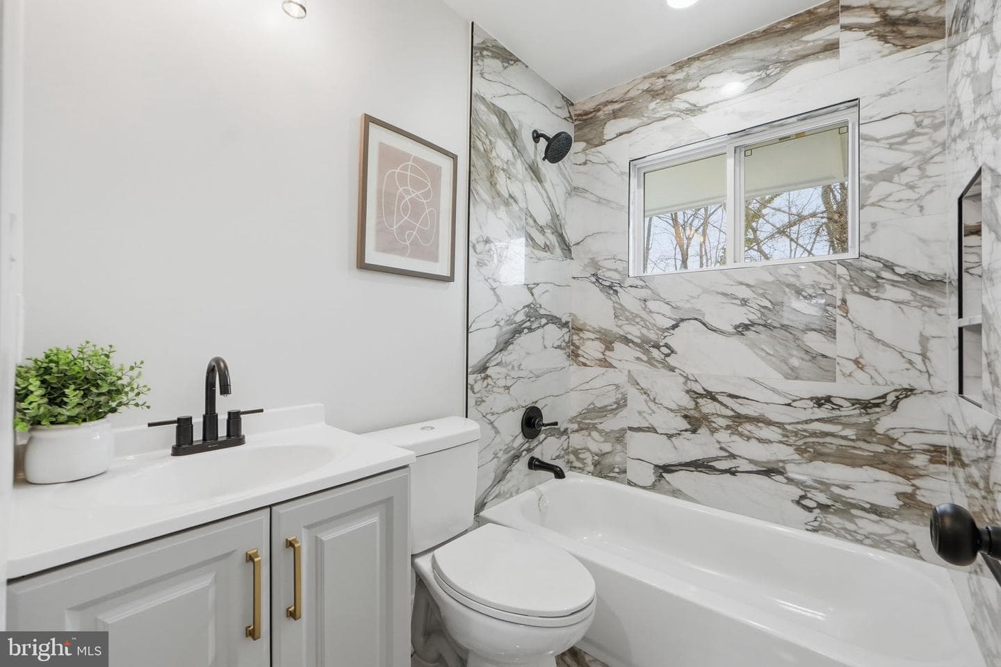 13711 Parkland Drive photo 14