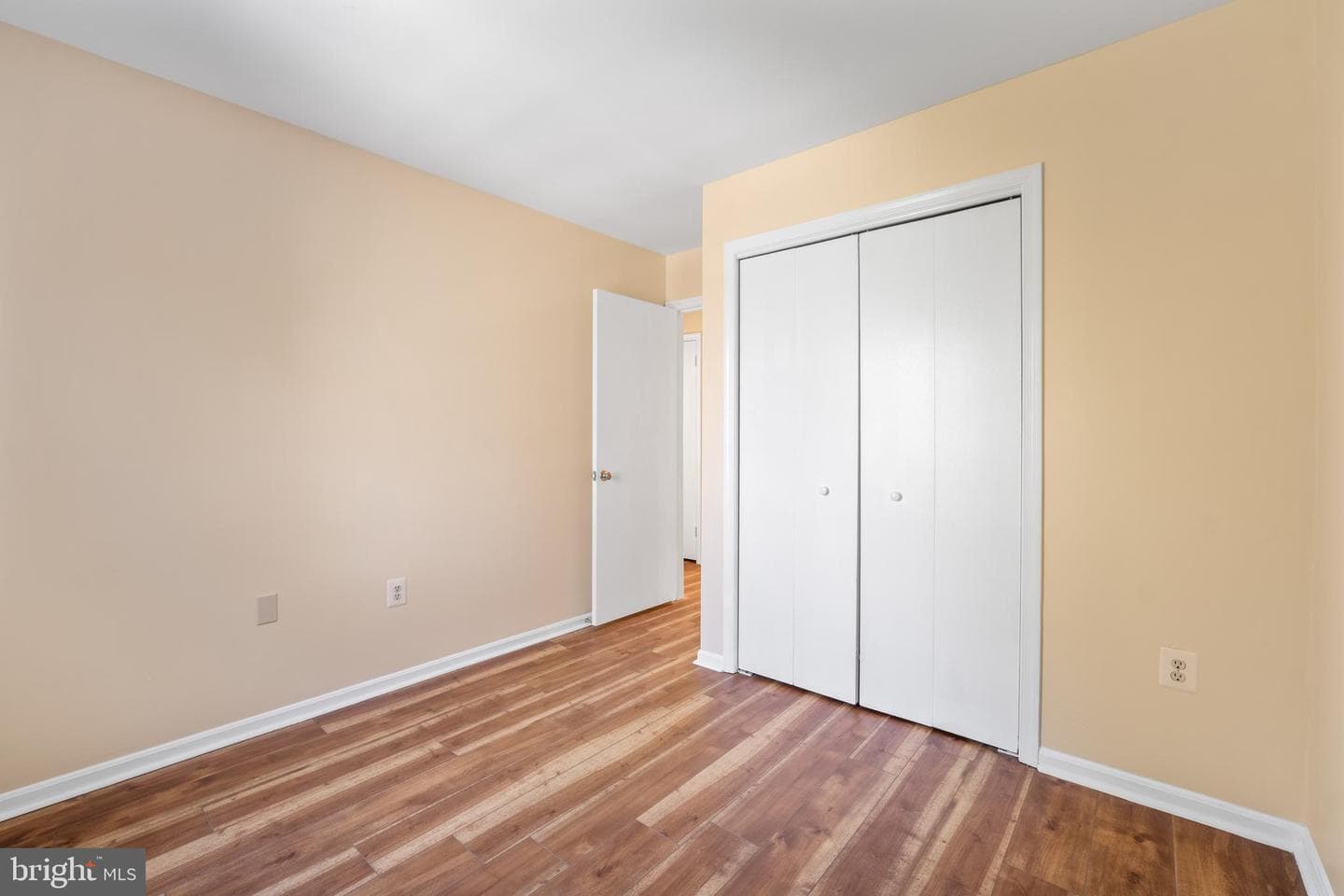 7857 Heatherton Lane photo 21