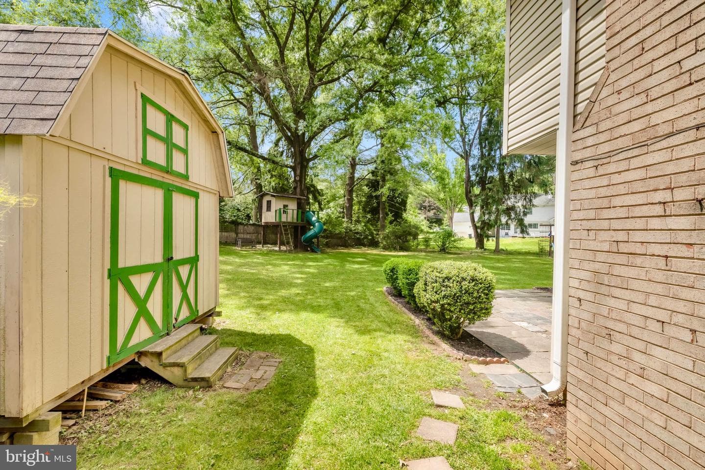 1 Bethayres Court photo 33