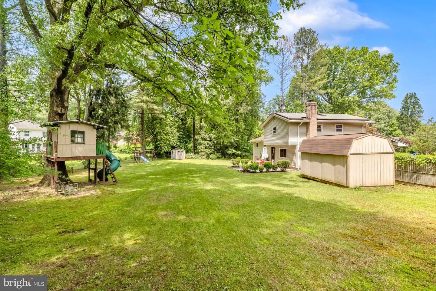 1 Bethayres Court photo 37