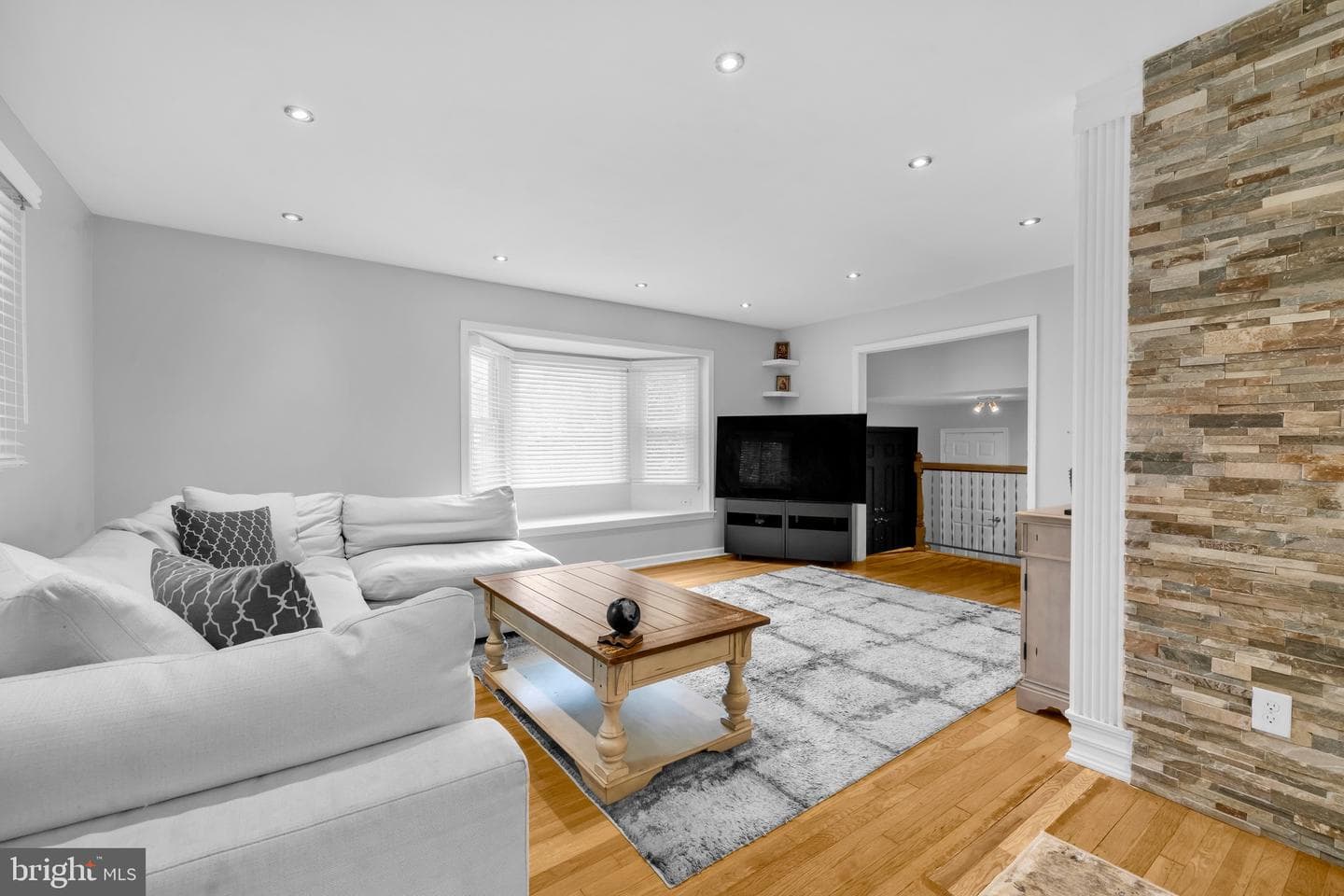 1 Bethayres Court photo 7
