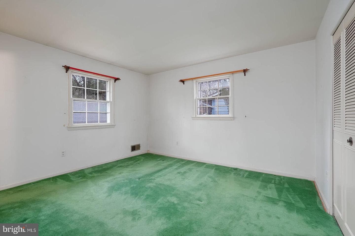 9403 Avenel Road photo 12