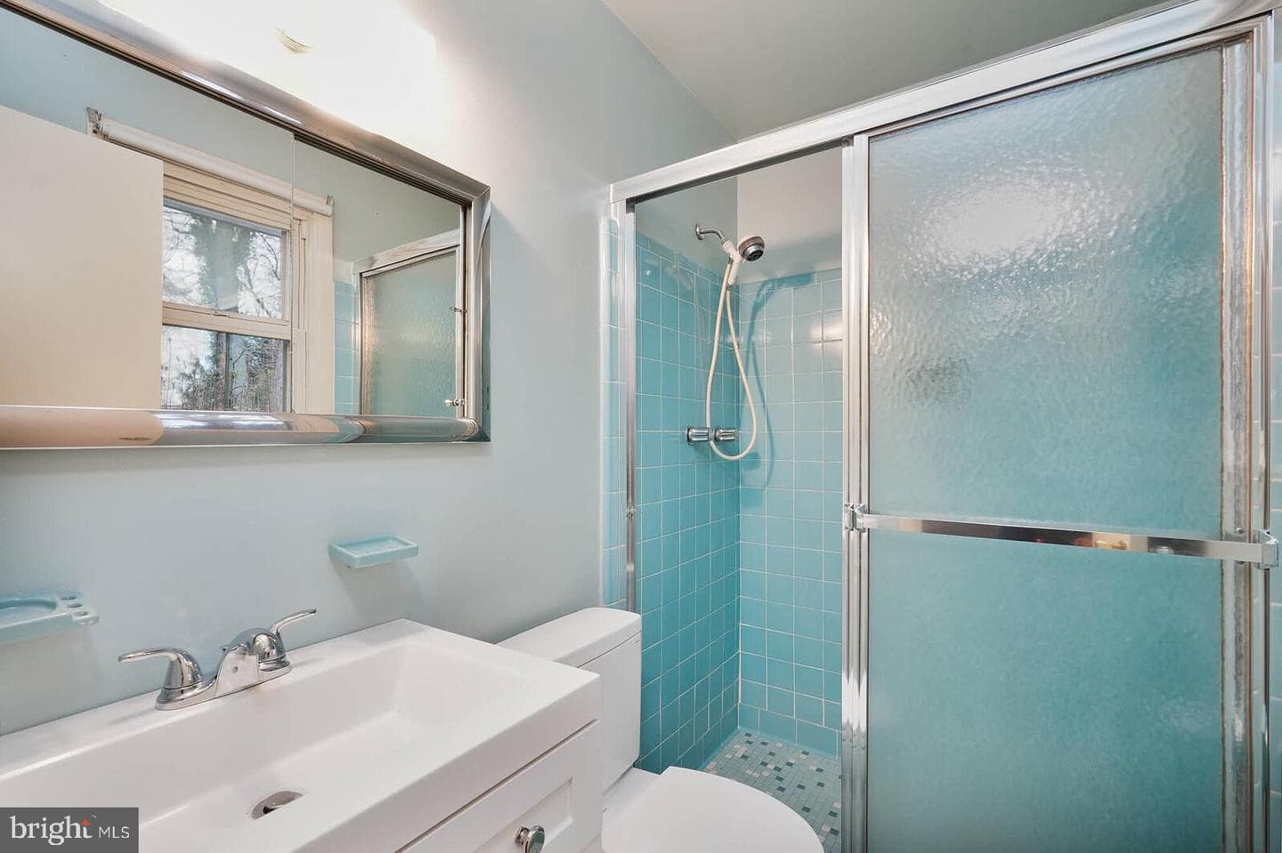 9403 Avenel Road photo 15