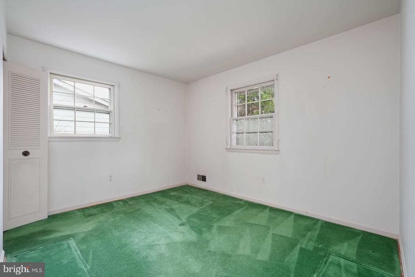 9403 Avenel Road photo 16