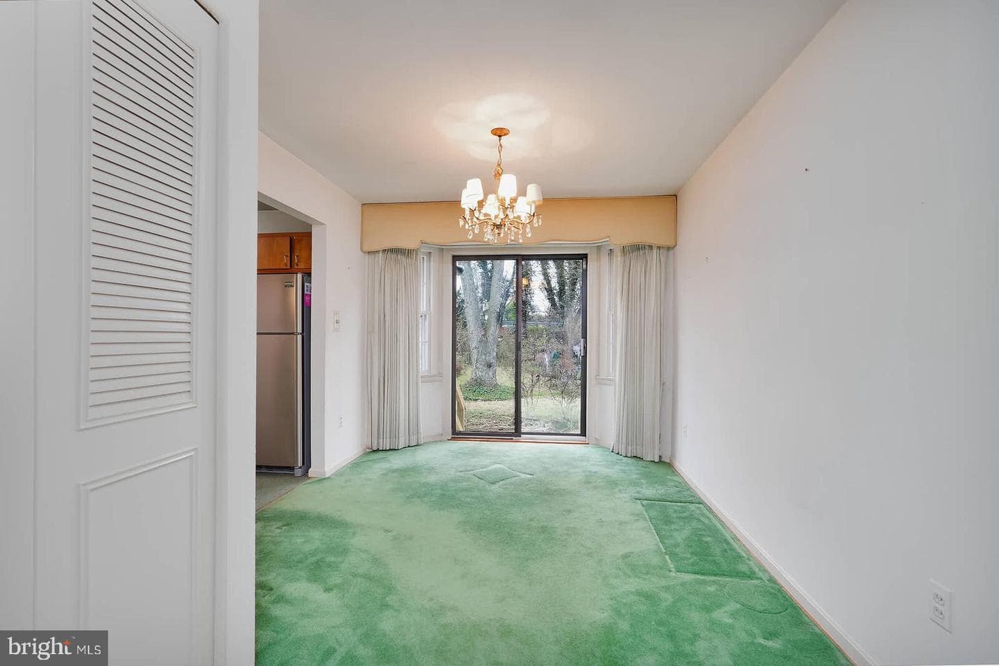 9403 Avenel Road photo 5