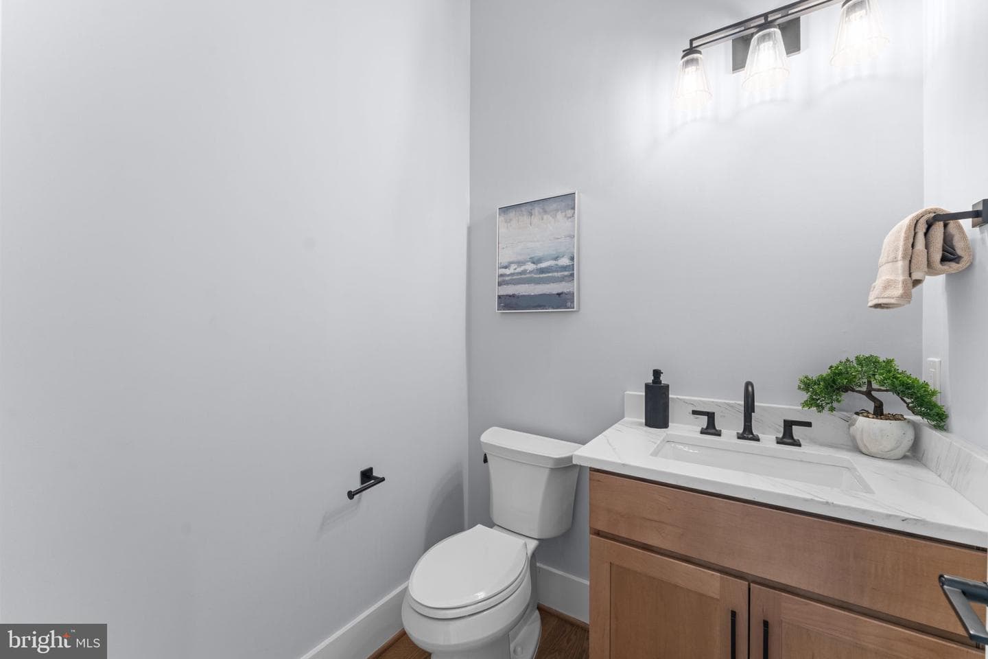 8104 Woodhaven Boulevard photo 39