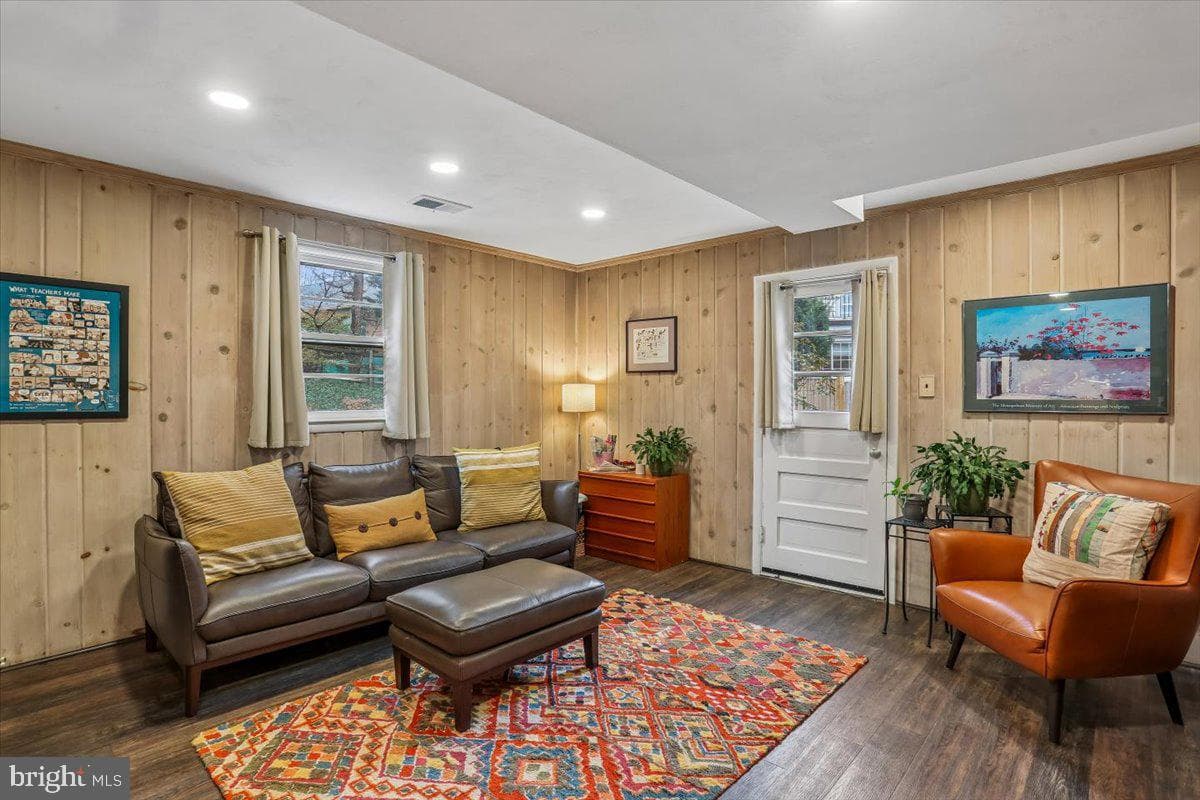 3612 Littledale Road photo 55
