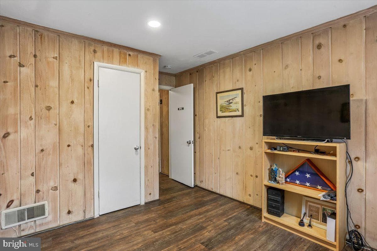 3612 Littledale Road photo 62