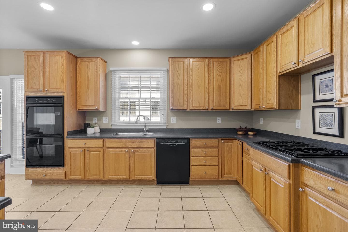 14421 Ashleigh Greene Road photo 16