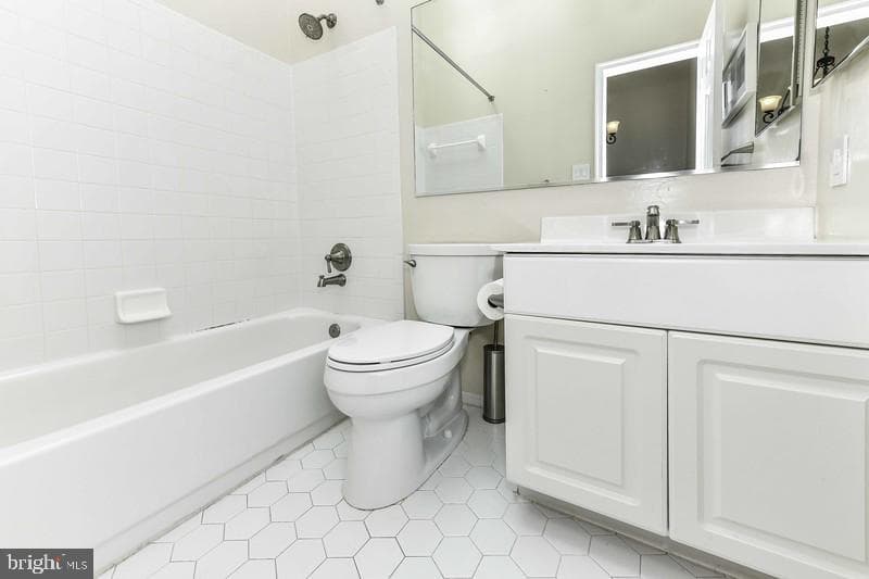 2 Parker Farm Court photo 32