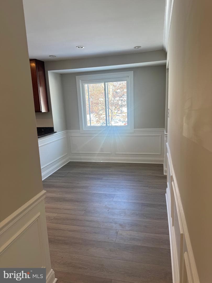 2904 Fenimore Road photo 8