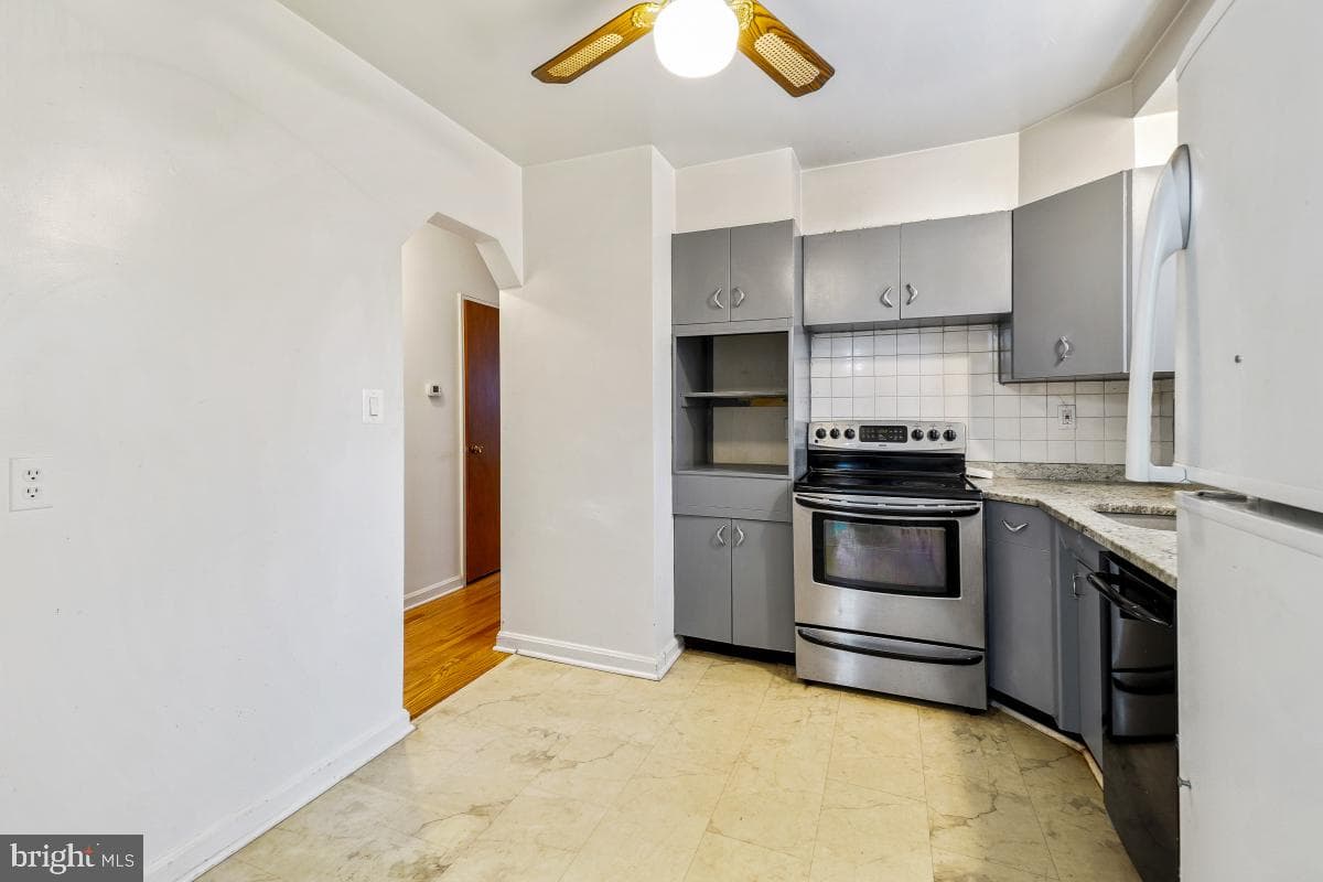 4008 Adams Drive photo 10