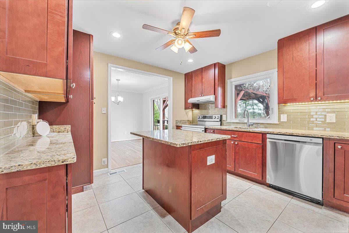 7121 Panorama Drive photo 11