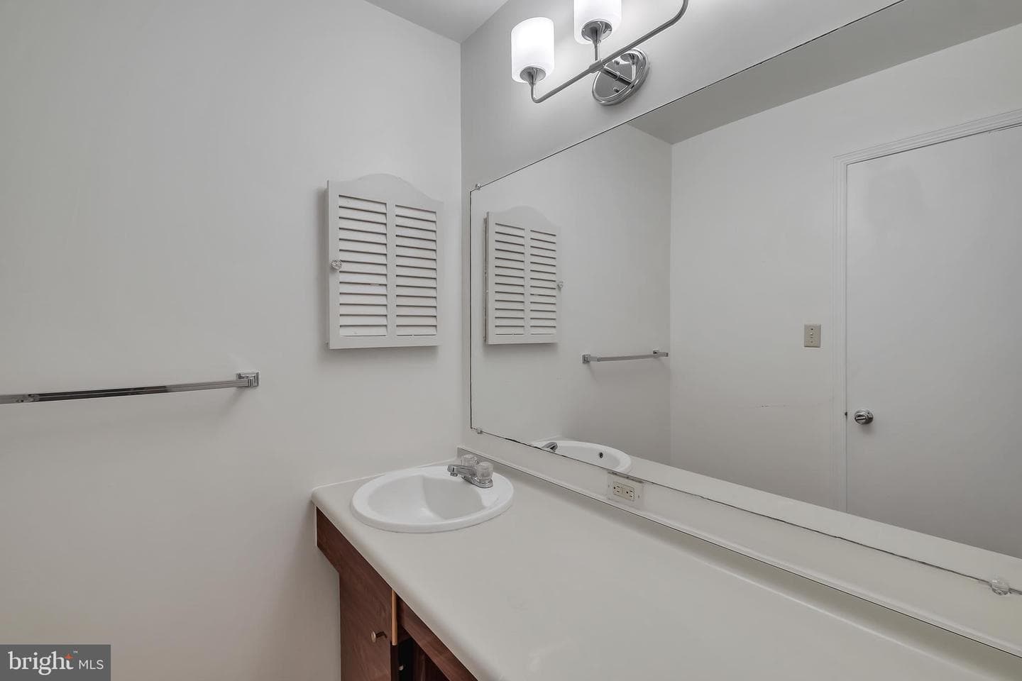 14212 Rippling Brook Drive photo 19