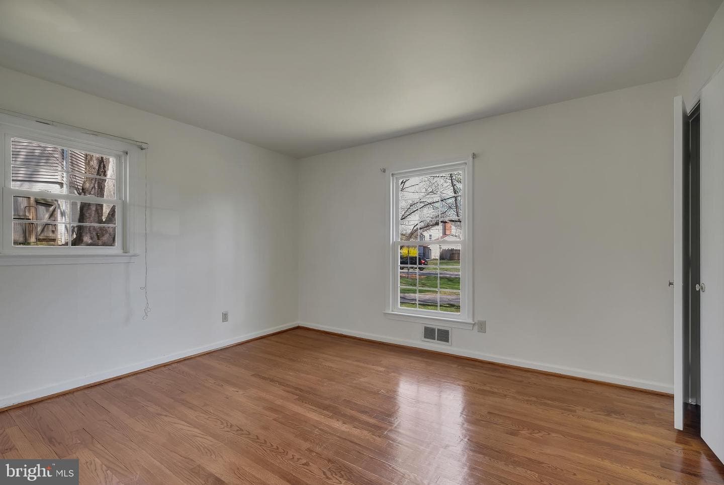 14212 Rippling Brook Drive photo 21