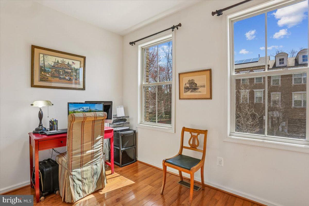 108 Samuel Manor Court photo 13