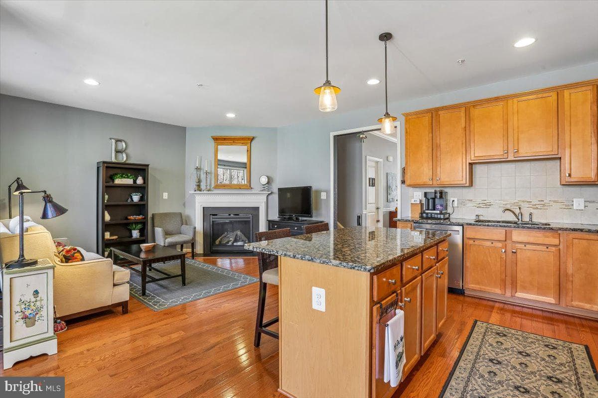 108 Samuel Manor Court photo 30