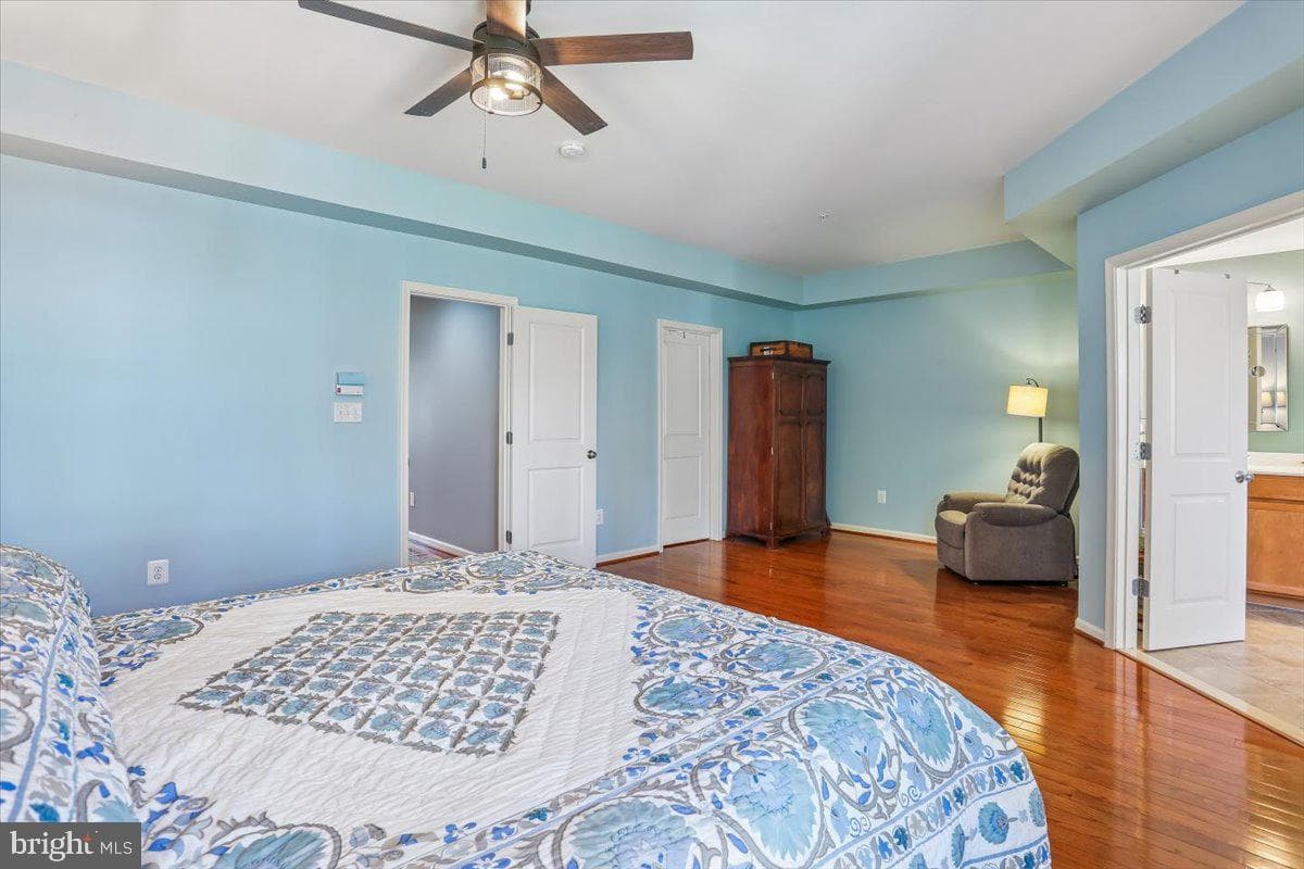 108 Samuel Manor Court photo 37