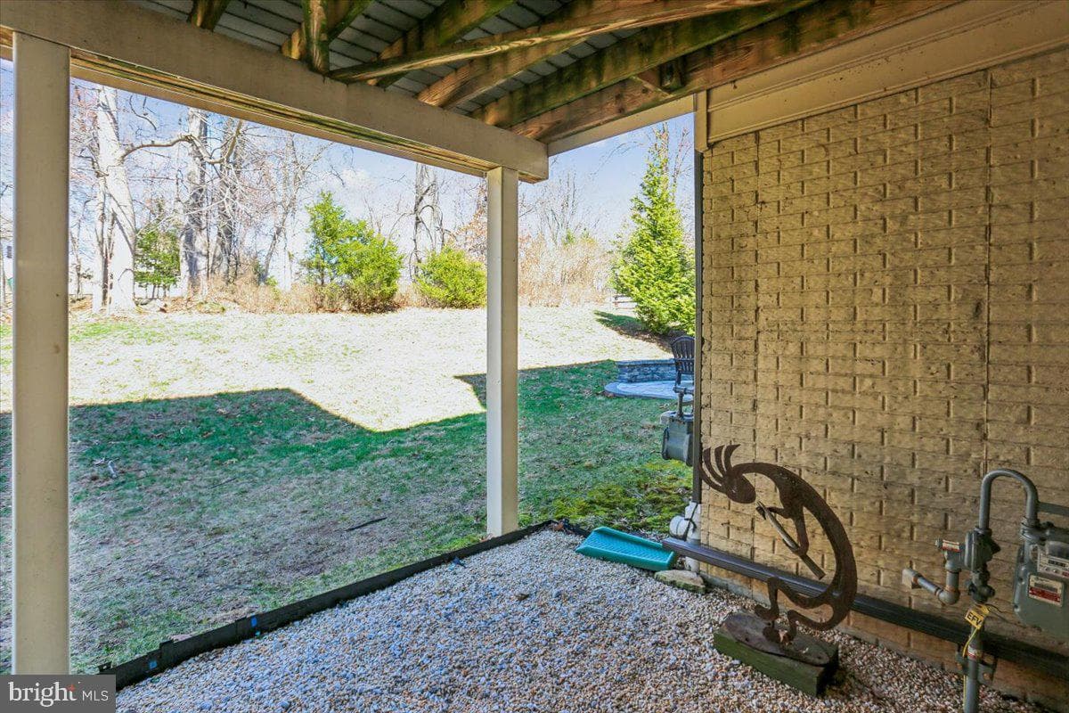 108 Samuel Manor Court photo 56