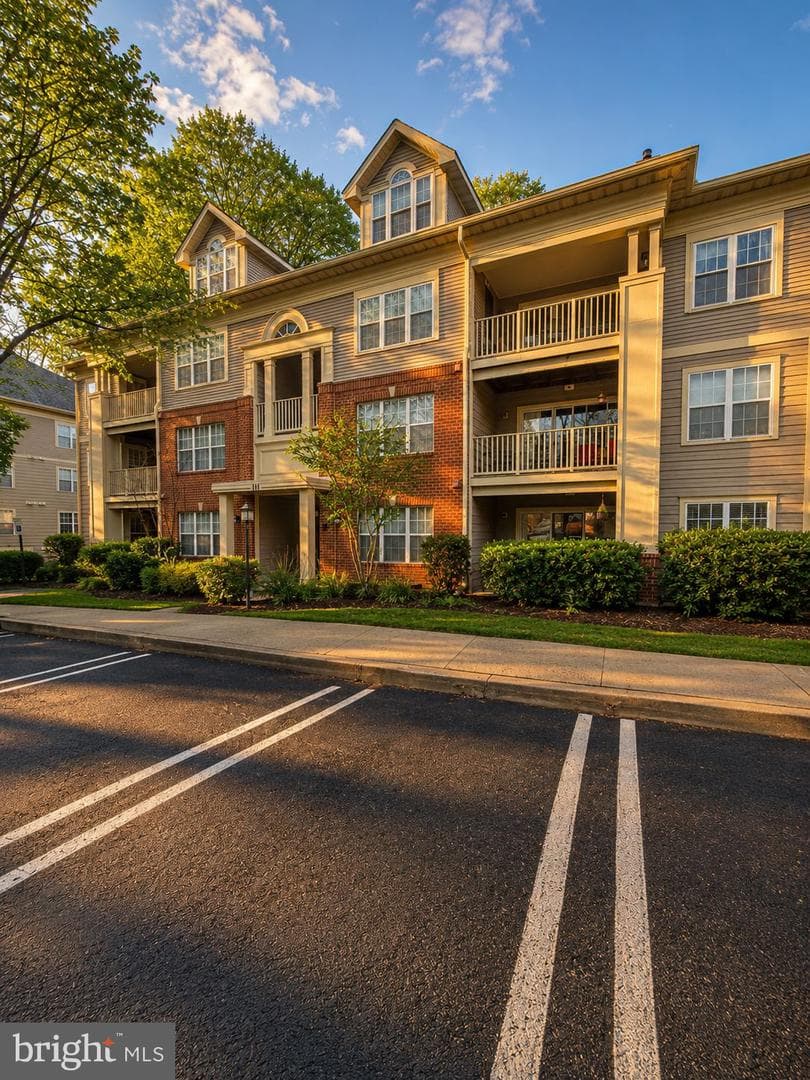 111 Timberbrook Lane #104, Gaithersburg