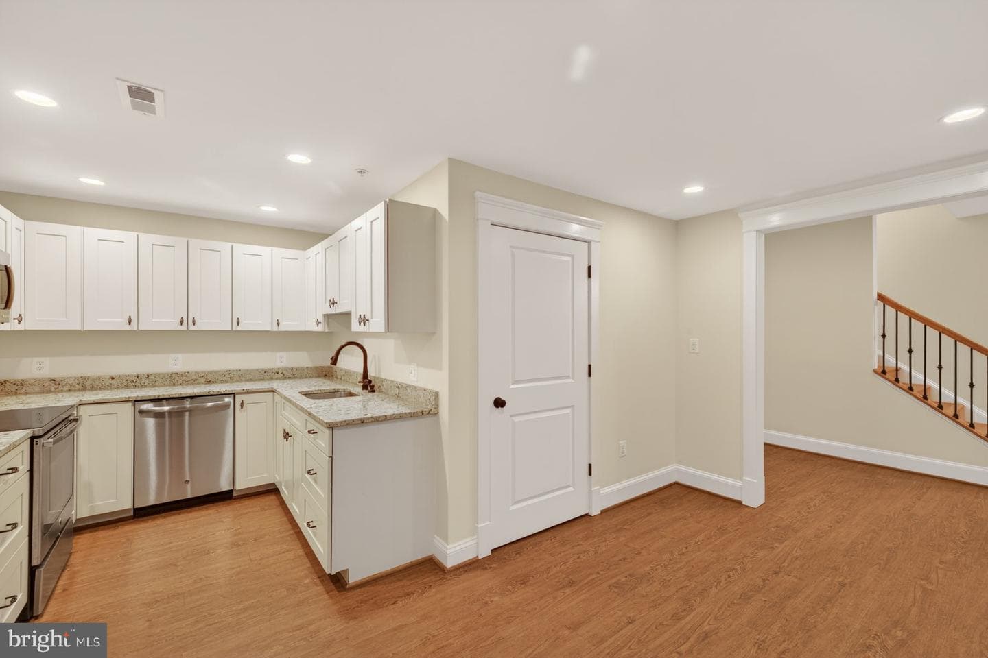 5011 Rugby Avenue photo 50