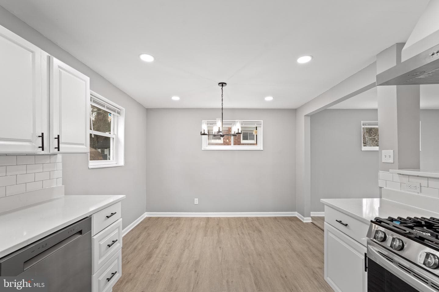 4718 Boiling Brook Parkway photo 11