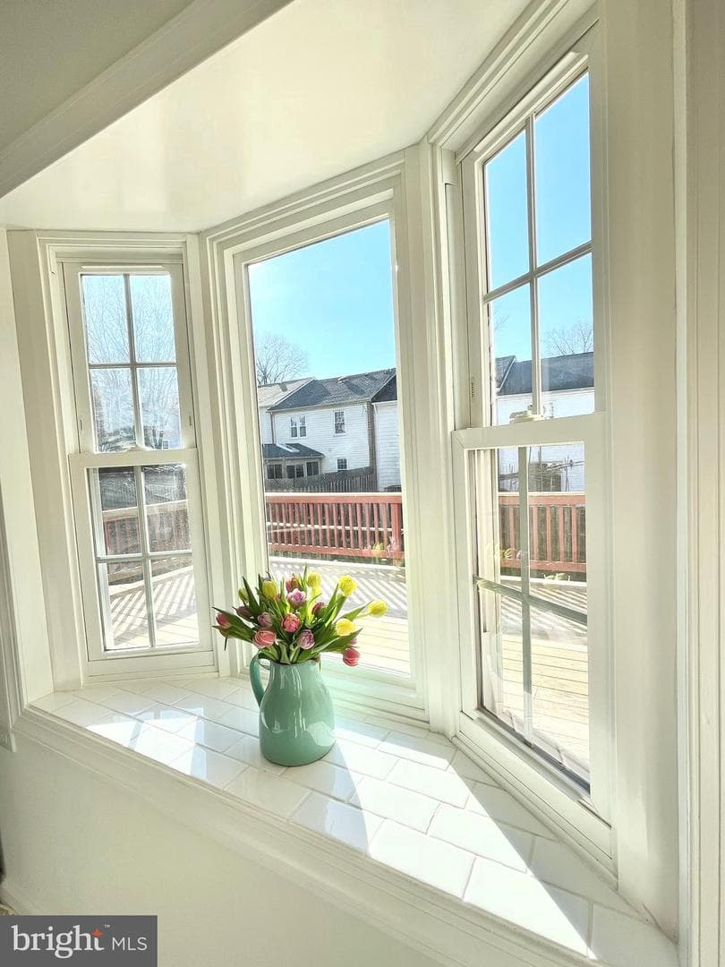 27 Chantilly Court photo 16