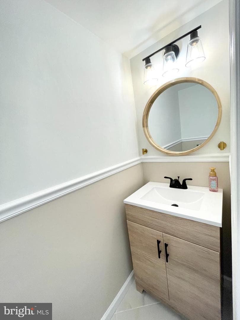 27 Chantilly Court photo 5