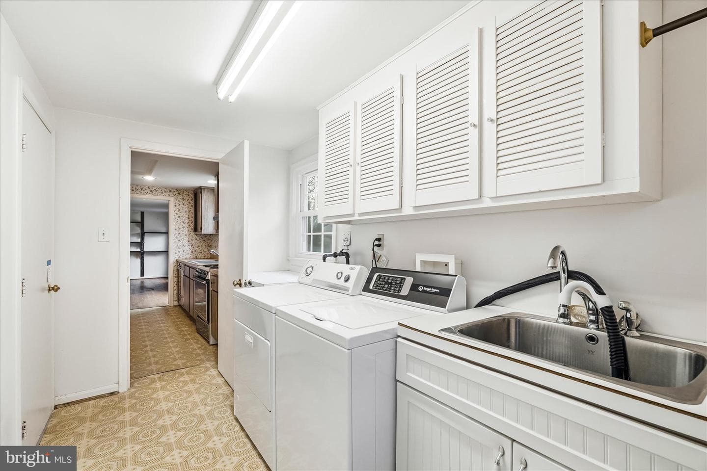 19312 Meaderidge Place photo 19