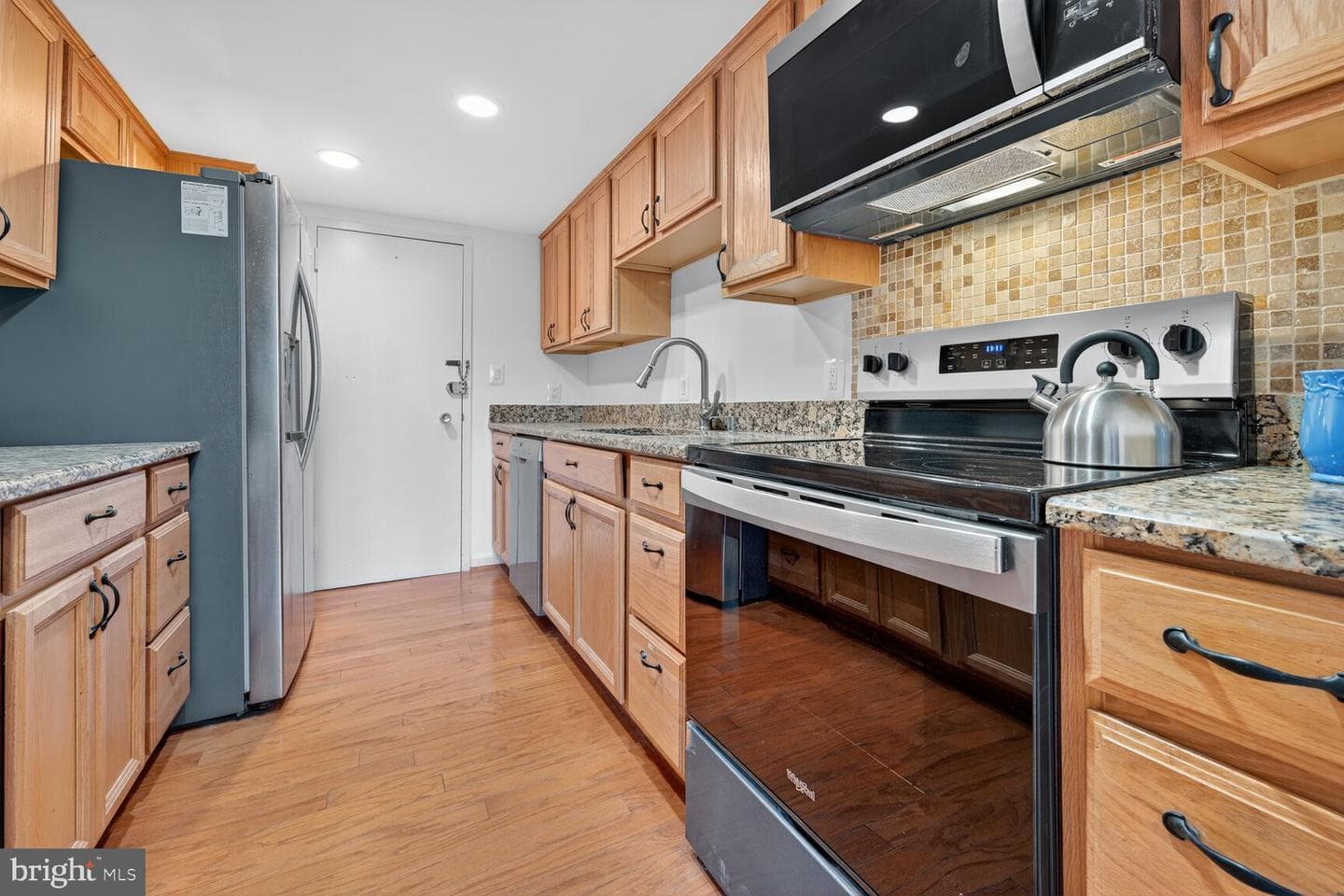 7501 Democracy Boulevard #421 photo 7