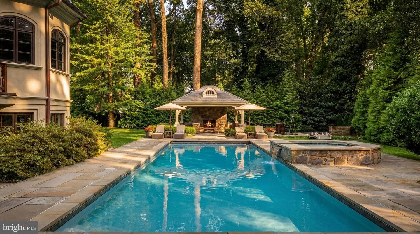 9250 Persimmon Tree Road photo 4