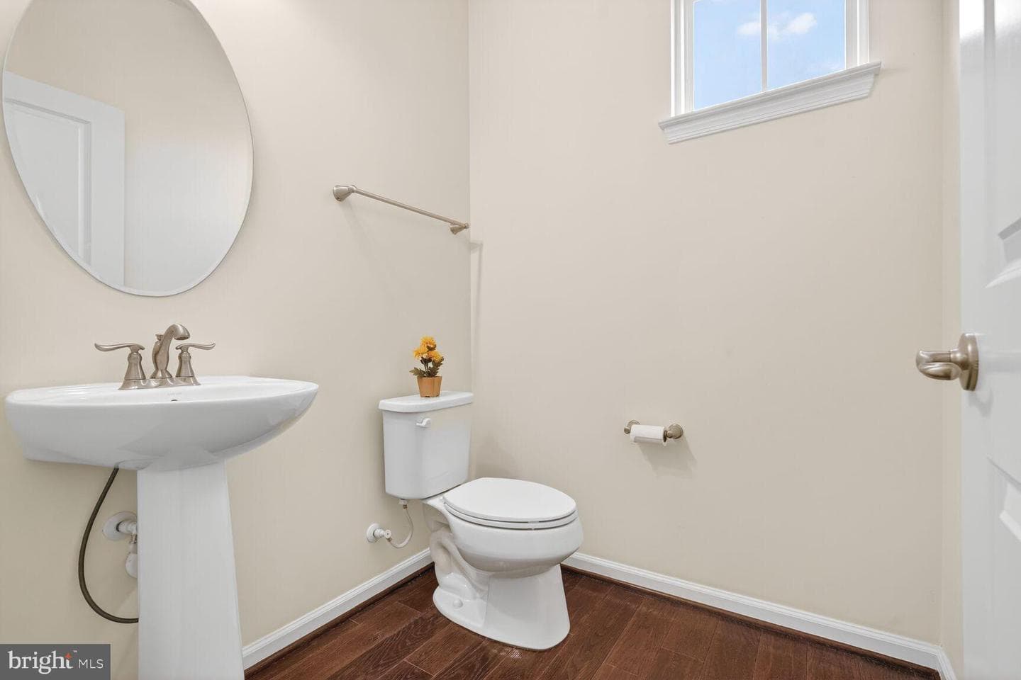 4306 Camley Way photo 10