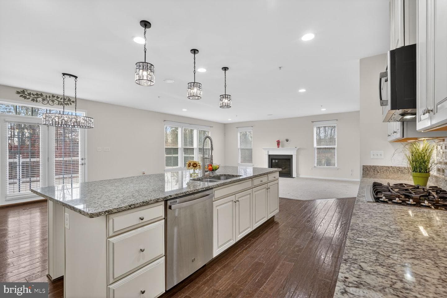 4306 Camley Way photo 6