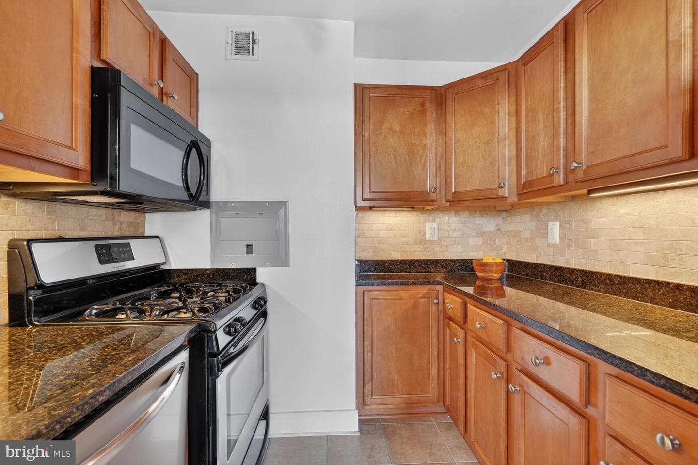 1220 Blair Mill Road #1403 photo 12