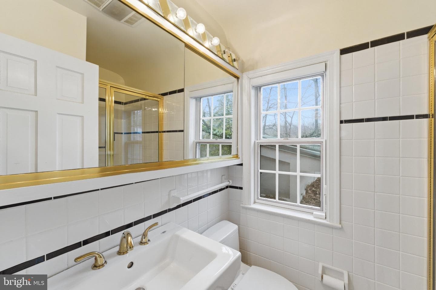 1724 Overlook Drive photo 36