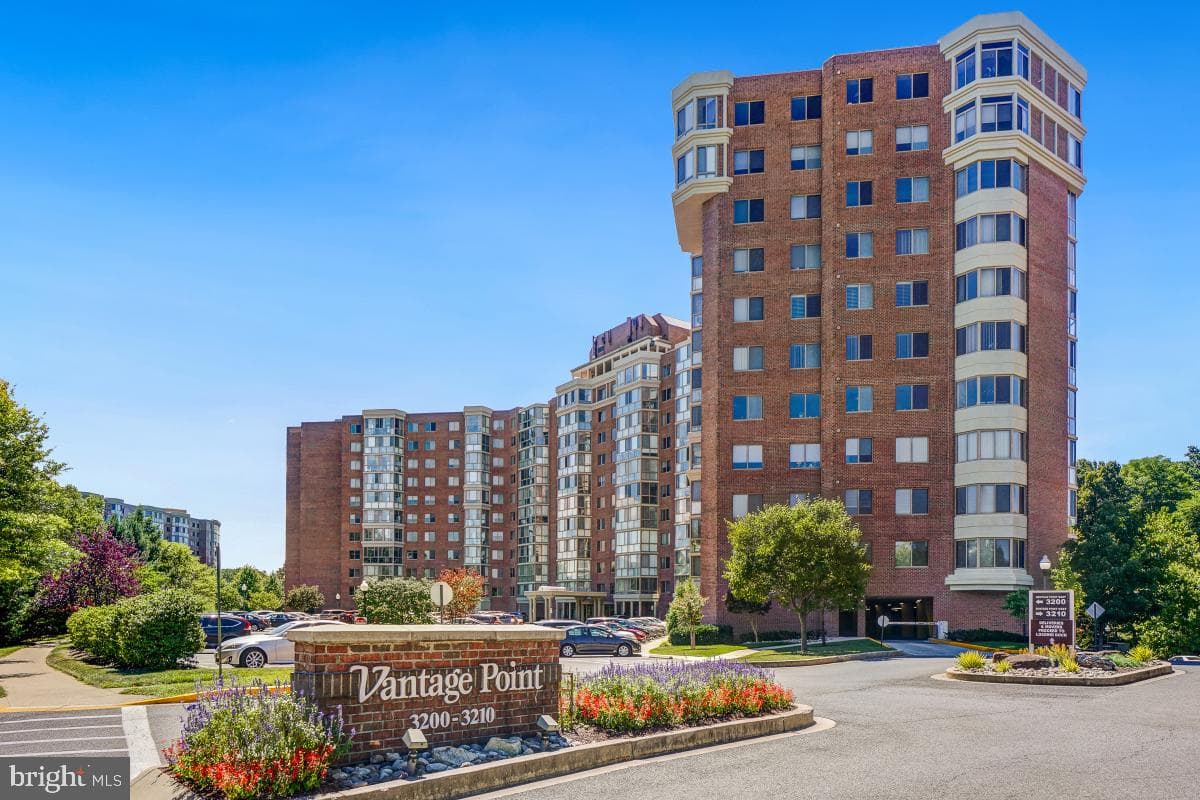 3200 N Leisure World Boulevard #906 photo 32