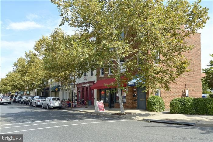 112 Kent Square Road photo 57